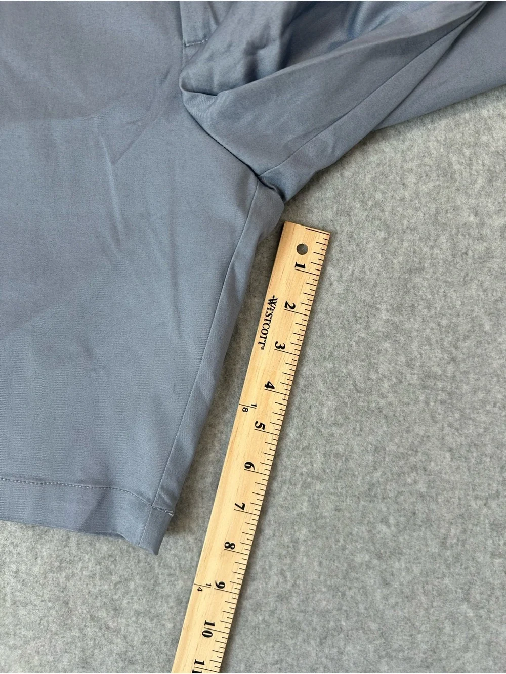 Banana Republic Men's Blue Chino Shorts 32